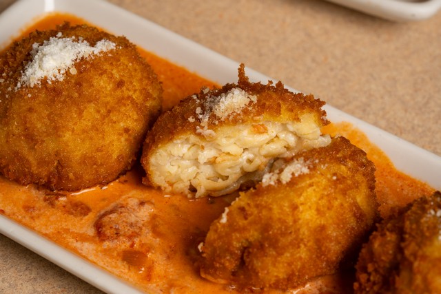 Fried Mac & Cheese
